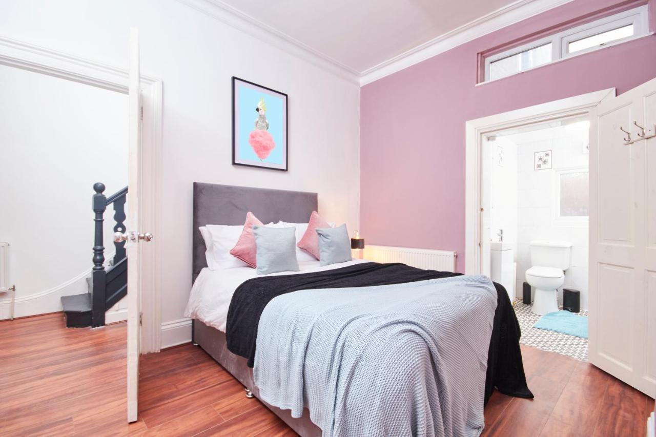 5 Bed House In Leamington Spa Perfect For Contractors With 7 Beds By Purestay - 14 Night Min! Exterior foto